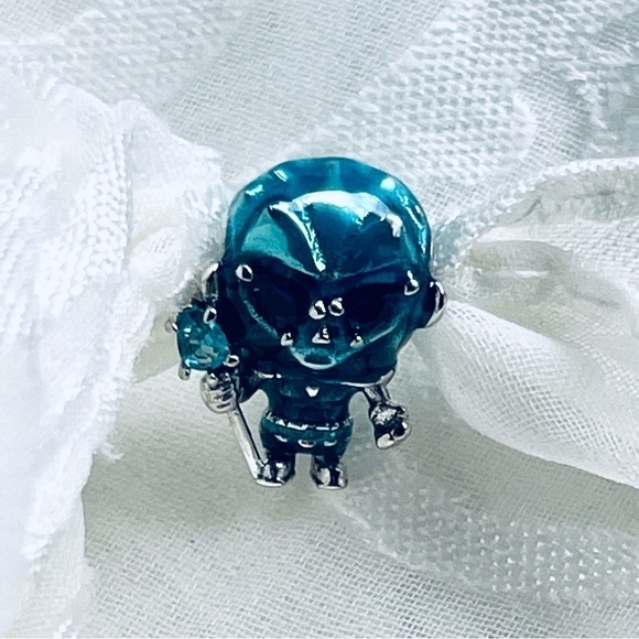 ❄️ NWOT Night King Charm – Game of Thrones 🐉 - Picture 9 of 15